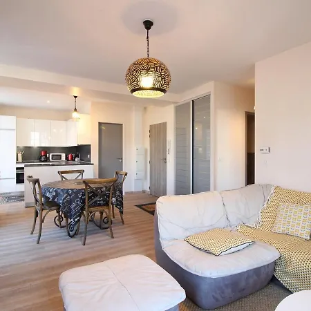 T3 A Avec Parking Et Wifi - Ideal Pour 4 Personnes - Fr-1-608-226 * Ла-Бурбуль