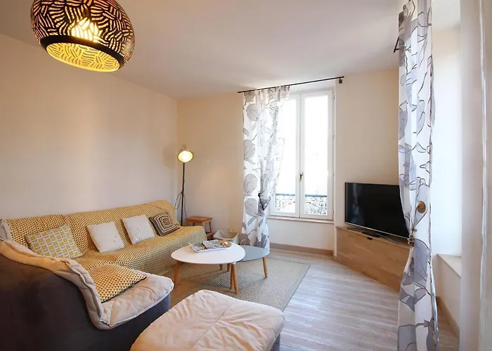 Apartmán T3 A Avec Parking Et Wifi - Ideal Pour 4 Personnes - Fr-1-608-226 *